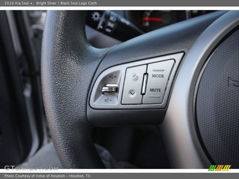 Bright Silver / Black Soul Logo Cloth 2010 Kia Soul +