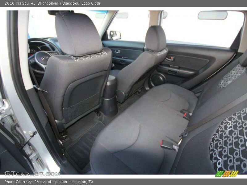 Bright Silver / Black Soul Logo Cloth 2010 Kia Soul +