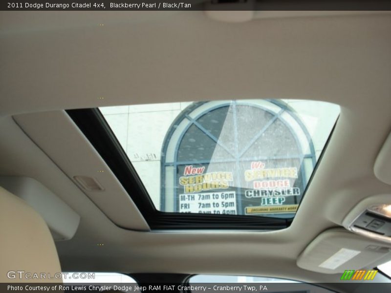 Blackberry Pearl / Black/Tan 2011 Dodge Durango Citadel 4x4