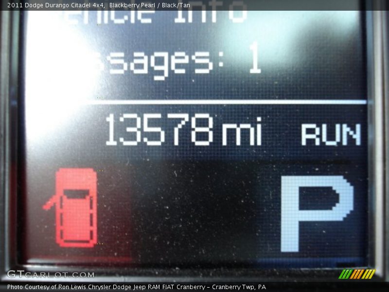 Blackberry Pearl / Black/Tan 2011 Dodge Durango Citadel 4x4