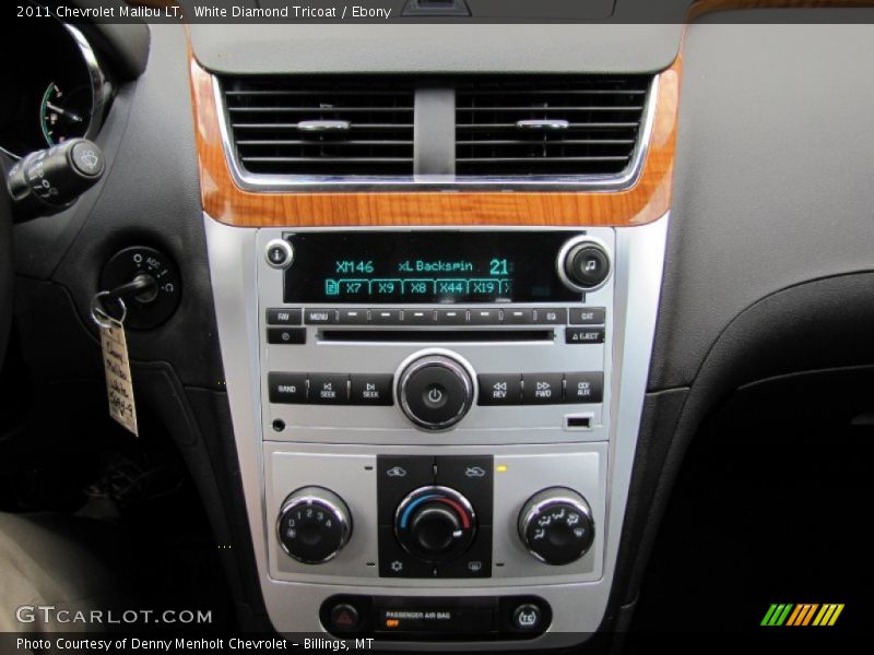 White Diamond Tricoat / Ebony 2011 Chevrolet Malibu LT