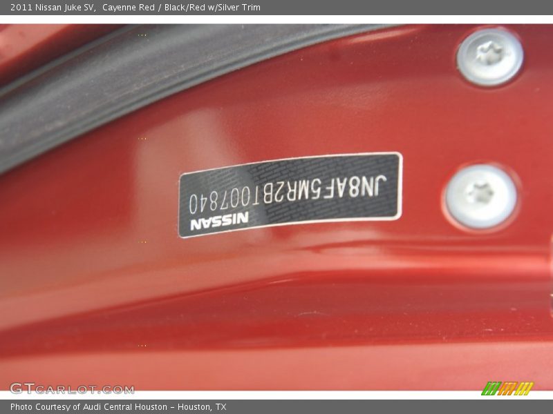 Cayenne Red / Black/Red w/Silver Trim 2011 Nissan Juke SV