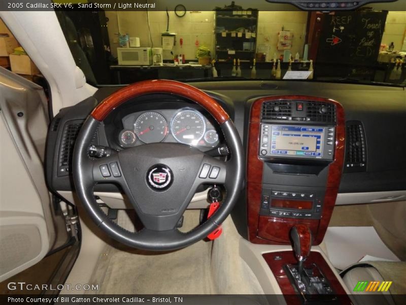 Sand Storm / Light Neutral 2005 Cadillac SRX V6