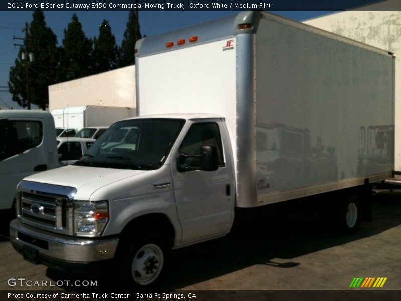 Front 3/4 View of 2011 E Series Cutaway E450 Commercial Moving Truck
