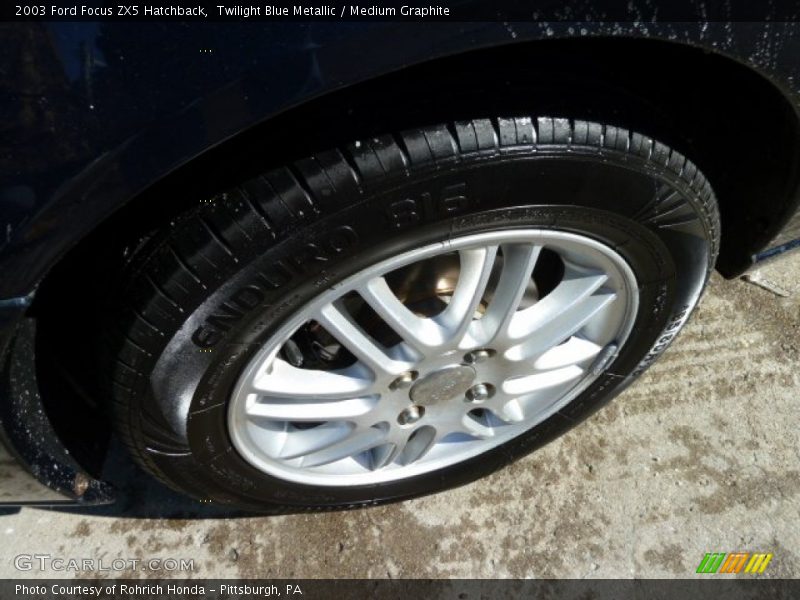 Twilight Blue Metallic / Medium Graphite 2003 Ford Focus ZX5 Hatchback