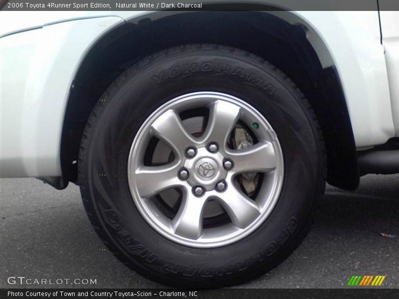 Natural White / Dark Charcoal 2006 Toyota 4Runner Sport Edition