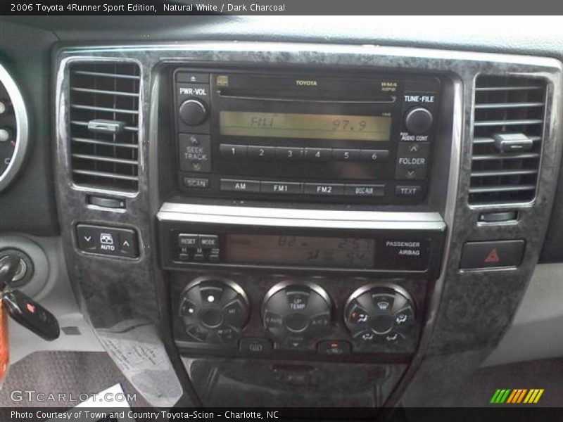Natural White / Dark Charcoal 2006 Toyota 4Runner Sport Edition
