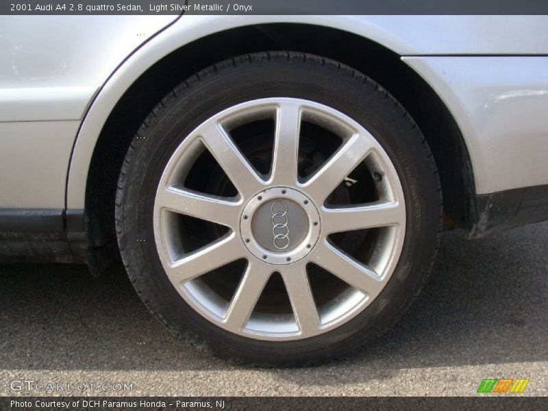  2001 A4 2.8 quattro Sedan Wheel