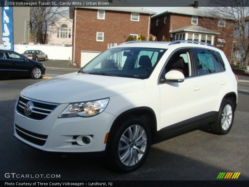 Candy White / Urban Brown 2009 Volkswagen Tiguan SE