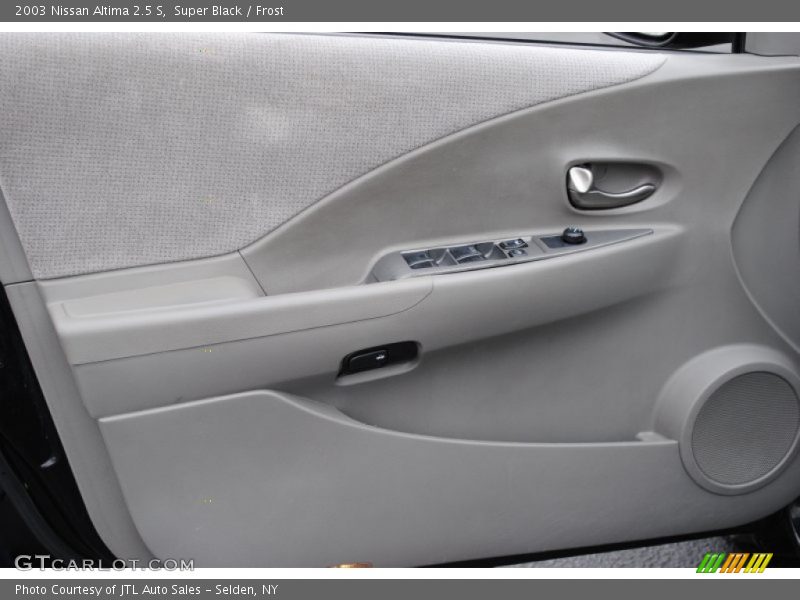 Super Black / Frost 2003 Nissan Altima 2.5 S