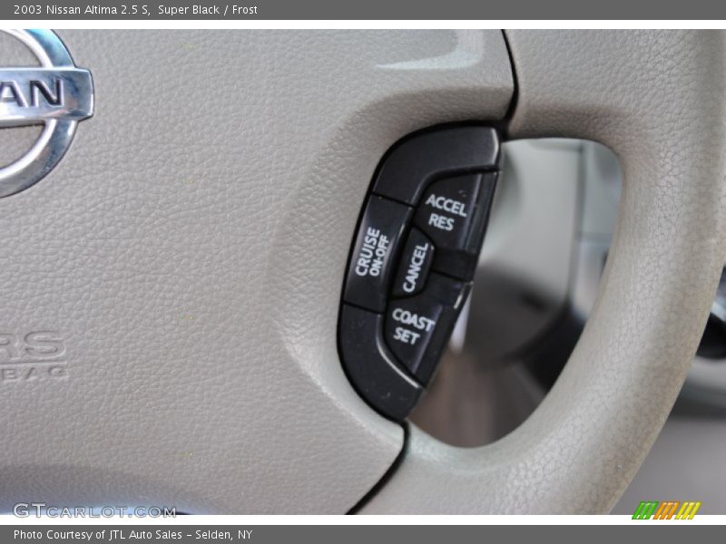 Super Black / Frost 2003 Nissan Altima 2.5 S
