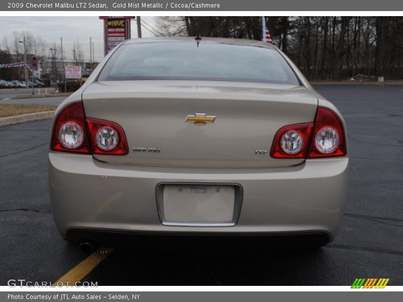 Gold Mist Metallic / Cocoa/Cashmere 2009 Chevrolet Malibu LTZ Sedan