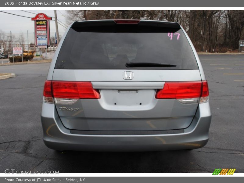 Silver Pearl Metallic / Gray 2009 Honda Odyssey EX