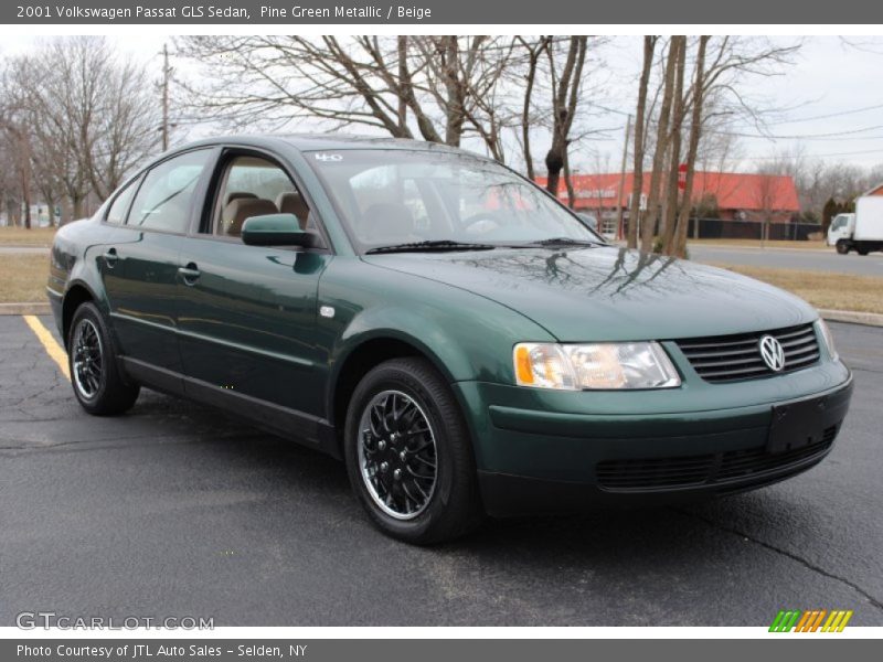 Pine Green Metallic / Beige 2001 Volkswagen Passat GLS Sedan