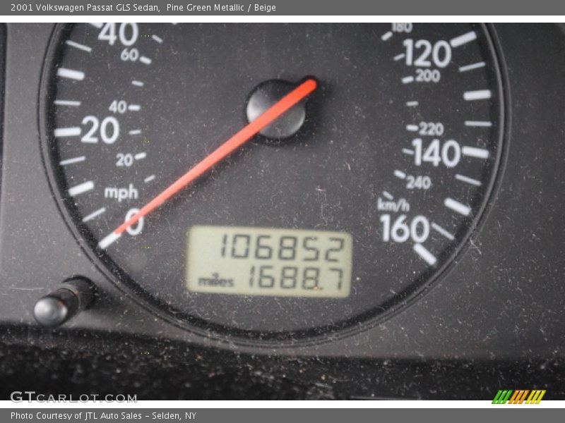 Pine Green Metallic / Beige 2001 Volkswagen Passat GLS Sedan