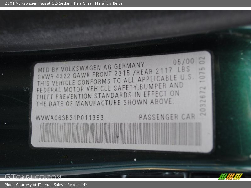 Pine Green Metallic / Beige 2001 Volkswagen Passat GLS Sedan