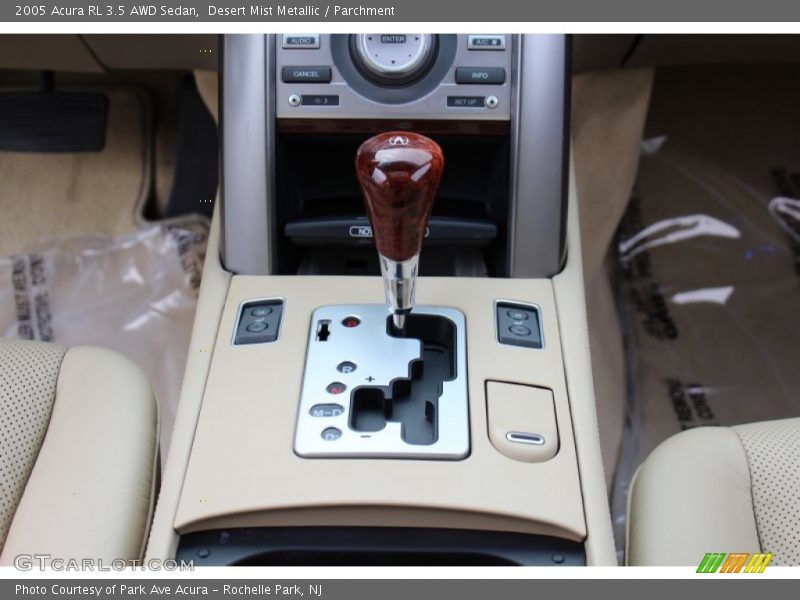 Desert Mist Metallic / Parchment 2005 Acura RL 3.5 AWD Sedan