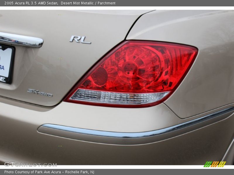 Desert Mist Metallic / Parchment 2005 Acura RL 3.5 AWD Sedan
