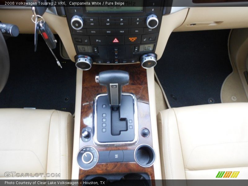Campanella White / Pure Beige 2008 Volkswagen Touareg 2 VR6