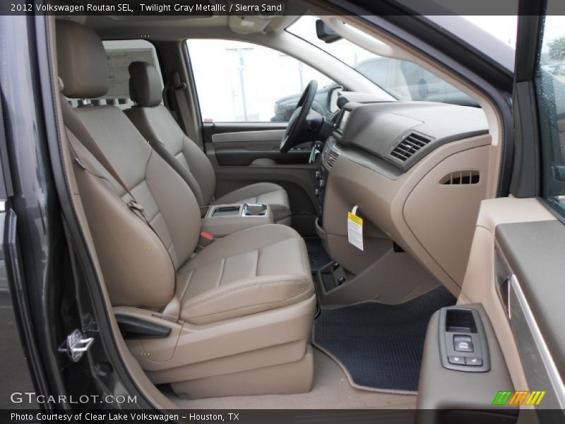  2012 Routan SEL Sierra Sand Interior