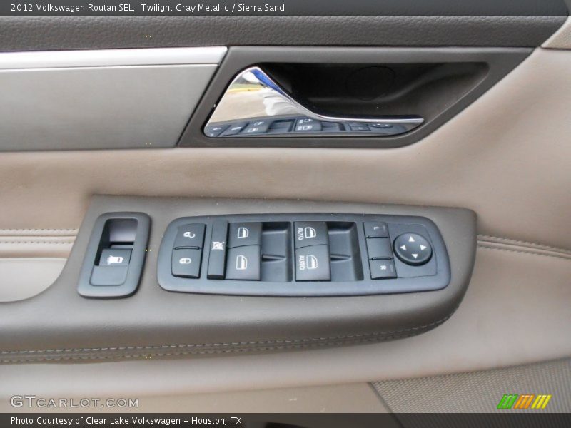 Controls of 2012 Routan SEL