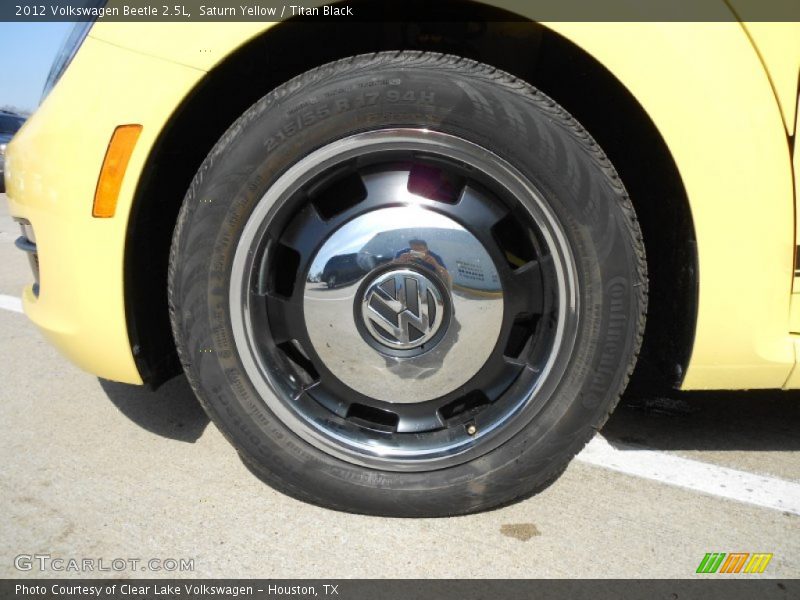 Saturn Yellow / Titan Black 2012 Volkswagen Beetle 2.5L