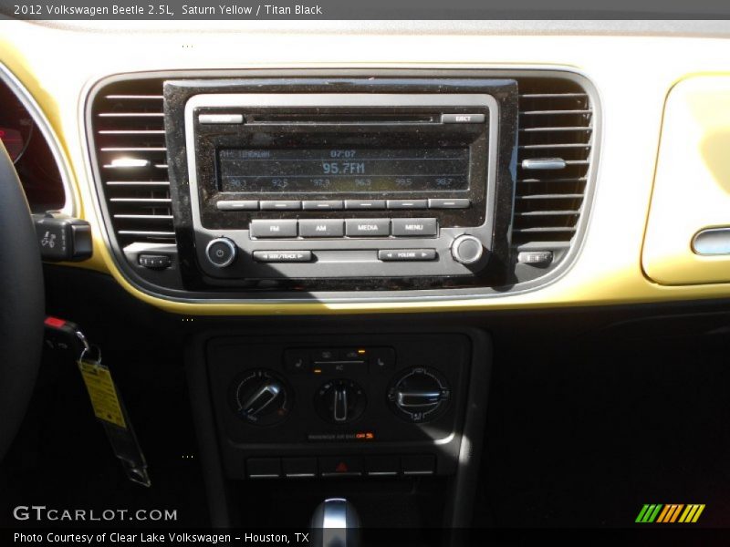 Saturn Yellow / Titan Black 2012 Volkswagen Beetle 2.5L