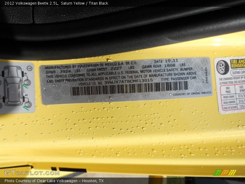 Saturn Yellow / Titan Black 2012 Volkswagen Beetle 2.5L