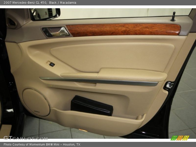 Black / Macadamia 2007 Mercedes-Benz GL 450