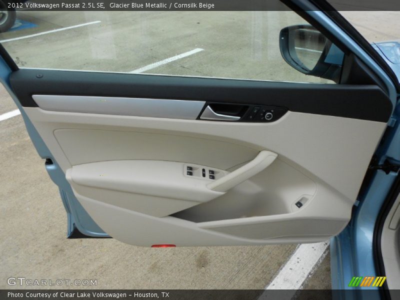Door Panel of 2012 Passat 2.5L SE