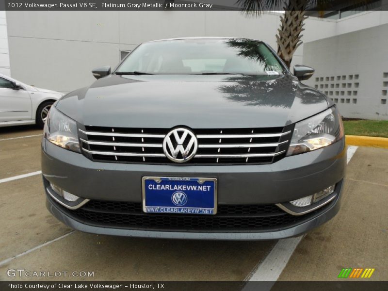 Platinum Gray Metallic / Moonrock Gray 2012 Volkswagen Passat V6 SE