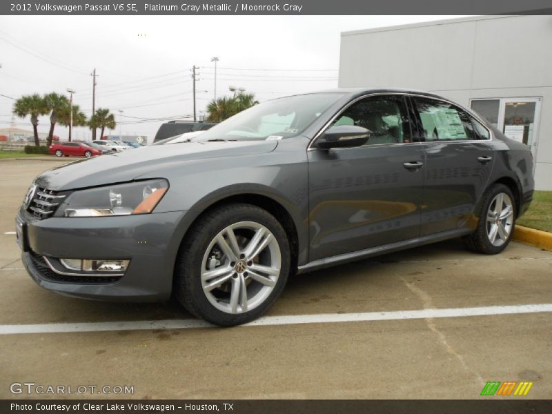 Platinum Gray Metallic / Moonrock Gray 2012 Volkswagen Passat V6 SE
