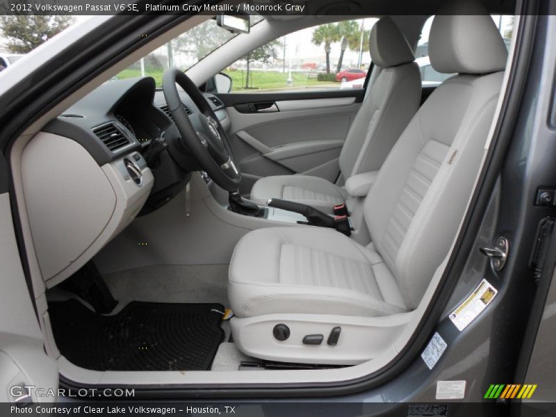  2012 Passat V6 SE Moonrock Gray Interior