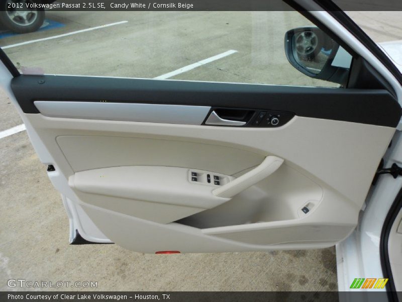 Candy White / Cornsilk Beige 2012 Volkswagen Passat 2.5L SE