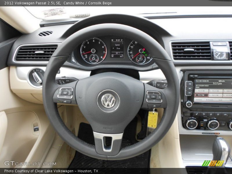 Candy White / Cornsilk Beige 2012 Volkswagen Passat 2.5L SE