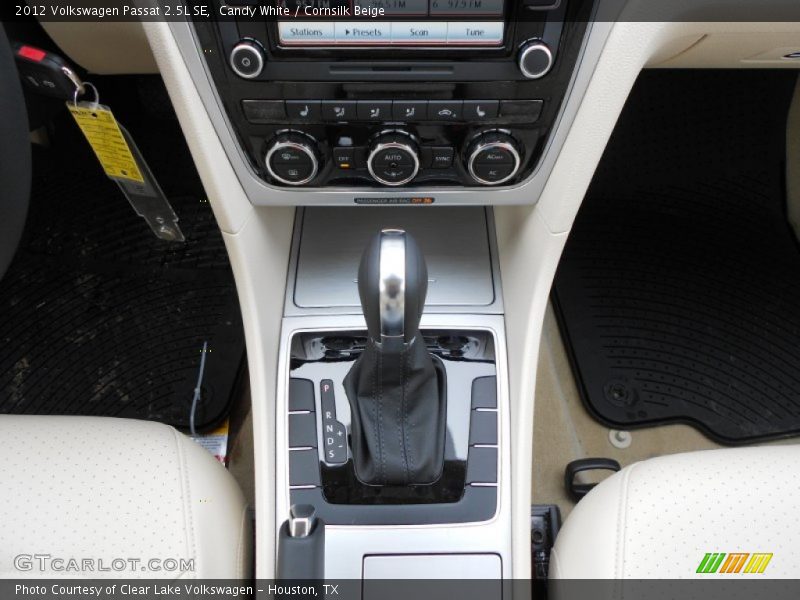 Candy White / Cornsilk Beige 2012 Volkswagen Passat 2.5L SE