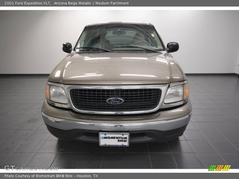 Arizona Beige Metallic / Medium Parchment 2001 Ford Expedition XLT