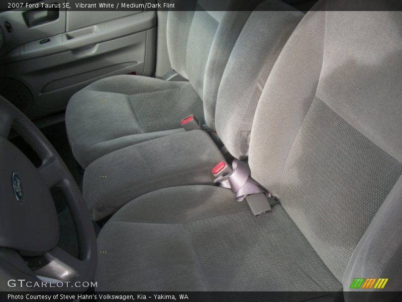 Vibrant White / Medium/Dark Flint 2007 Ford Taurus SE