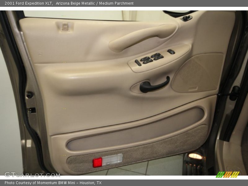 Arizona Beige Metallic / Medium Parchment 2001 Ford Expedition XLT