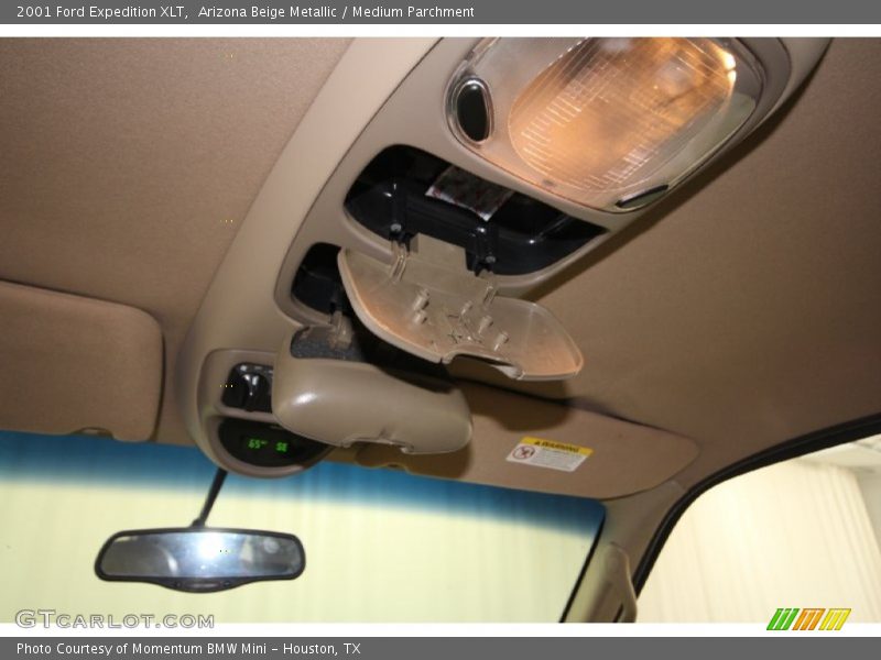 Arizona Beige Metallic / Medium Parchment 2001 Ford Expedition XLT