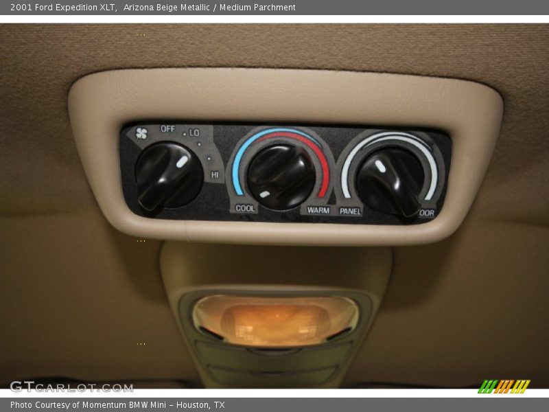 Arizona Beige Metallic / Medium Parchment 2001 Ford Expedition XLT