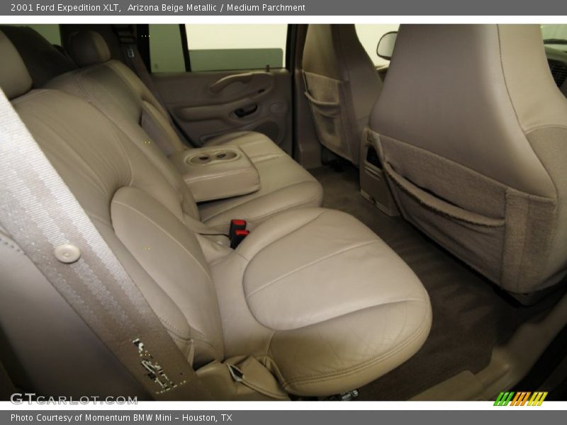 Arizona Beige Metallic / Medium Parchment 2001 Ford Expedition XLT