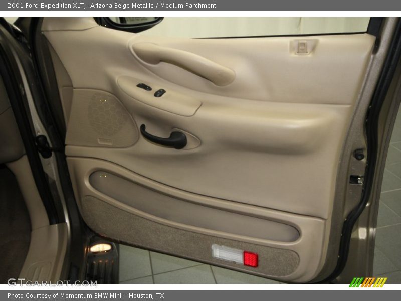 Arizona Beige Metallic / Medium Parchment 2001 Ford Expedition XLT