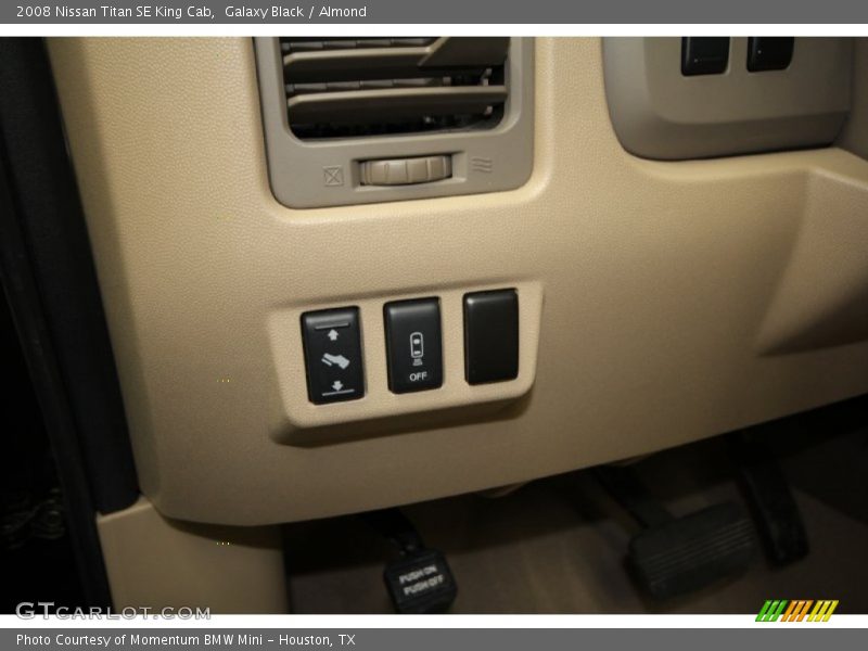 Galaxy Black / Almond 2008 Nissan Titan SE King Cab