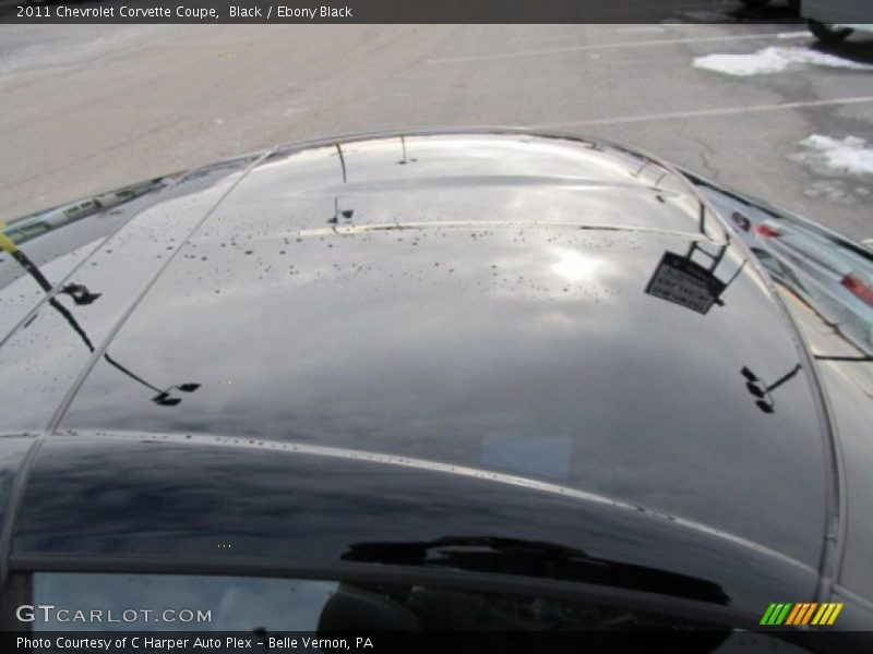 Sunroof of 2011 Corvette Coupe