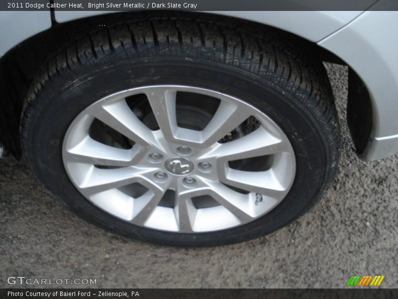 Bright Silver Metallic / Dark Slate Gray 2011 Dodge Caliber Heat