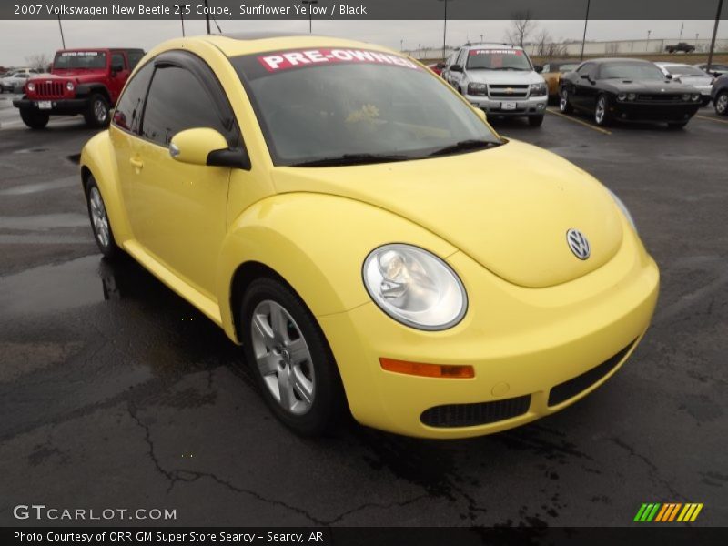 Sunflower Yellow / Black 2007 Volkswagen New Beetle 2.5 Coupe
