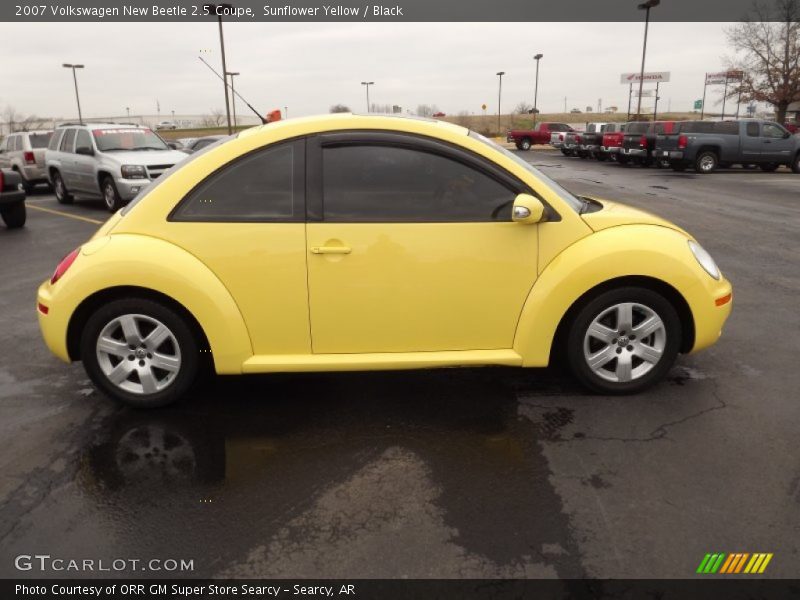 Sunflower Yellow / Black 2007 Volkswagen New Beetle 2.5 Coupe