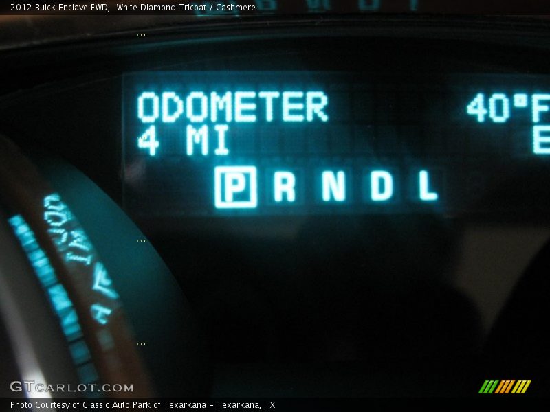 White Diamond Tricoat / Cashmere 2012 Buick Enclave FWD