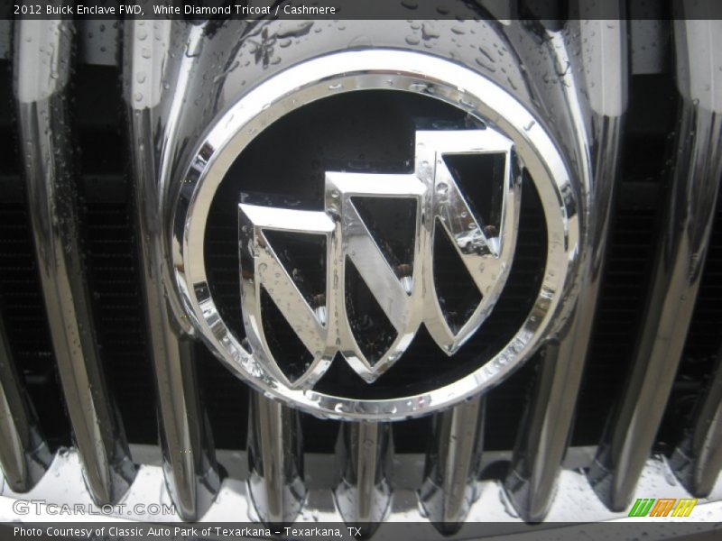  2012 Enclave FWD Logo